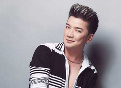 Bị nghi ngờ chuyên môn, Đàm Vĩnh Hưng phản ứng ra sao?