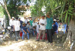 Hôm trước quấn tang cha, hôm sau quấn tang chồng