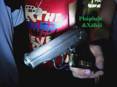 Đặc nhiệm 141 dùng võ thuật khống chế đối tượng có súng