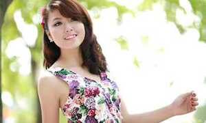 Nữ sinh Facelook khoe nét quyến rũ trước ống kính