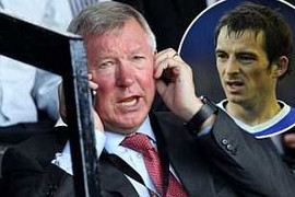 Đúng dự đoán, mua Van Persie, Alex Ferguson giải nghệ