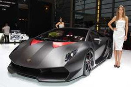 Đại gia Việt nào dám 'rước' siêu bò Elemento 100 tỷ?