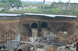 Hố tử thần khổng lồ: Nam Cường- Sông Đà đổ lỗi cho nhau