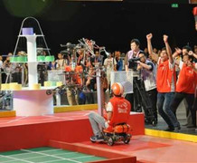 Ảnh đẹp:Robot của SV Việt giành Á quân cuộc thi Robocon