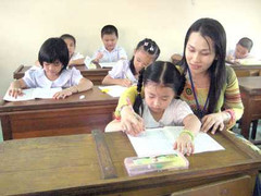 Giáo viên chủ nhiệm lớp 1 'điên đảo' với học trò nhí