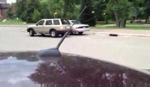 Khi phụ nữ lái xe và bực bội