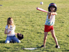 Tài năng bóng chày... chập chững biết đi