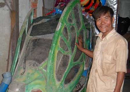 Phát minh xe hơi độc nhất vô nhị của ông lão Sài Gòn