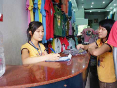 ‘Kiếm cơm’ ca tối, sinh viên gánh tai tiếng