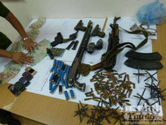 Căng thẳng cuộc tiêu diệt kẻ chở 100 bánh heroin