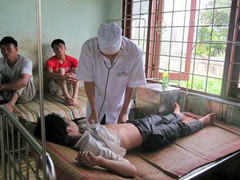 Thêm một bé gái bị sét đánh chết trong mưa