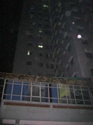 Hà Nội: Thi thể một phụ nữ nằm ngửa trong chung cư