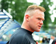 Rooney: 'Thật rác rưởi khi đồn tôi rời MU'