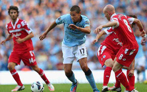 Man City thách thức MU, tiếp tục bất bại tại Etihad