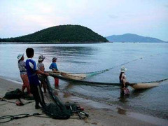 Ngôi làng 40 năm mới được hưởng niềm vui Tết độc lập