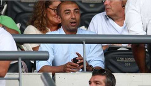 HLV Chelsea lặn lội ngàn dặm đi... do thám