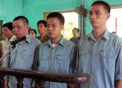 Kích động 100 học viên trốn trại: Nhóm cầm đầu lãnh án