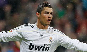 Ronaldo khao khát nhận mức lương cao nhất hành tinh