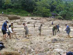 Lũ quét kinh hoàng: 3 nạn nhân vẫn 'bặt tăm'