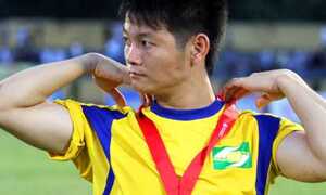 Văn Quyến: Hết thời rồi đi làm HLV!?