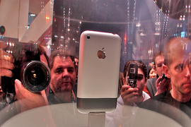 9 mong đợi ngày iPhone 5 ra mắt