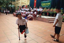 ‘Chú lính chì’ Thiện Nhân vào lớp Một