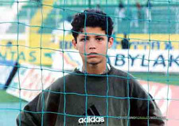 Ronaldo:Tôi nghĩ gia đình đang khóc,thế là tôi lại khóc