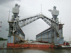 Đăng kiểm Việt Nam không biết tình trạng ụ nổi trăm tỷ