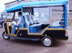 Vì sao xe túc túc được đề xuất đưa vào Việt Nam?