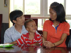 Cảm động chuyện tình yêu của bệnh nhân mắc bạo bệnh