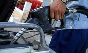 Sẽ giảm thuế để kìm hãm tăng giá xăng