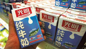 Scandal sữa tươi lên men rúng động Thượng Hải