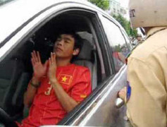 Huy Hoàng, SLNA dồn dập gửi lời... xin lỗi