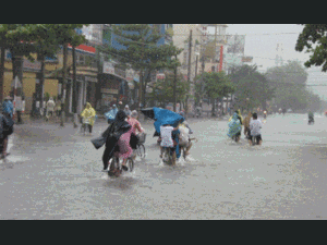 Mưa lớn ở Trung và Nam bộ