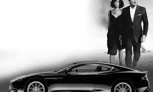 David Beckham 'đại chiến' Ronaldo vì... siêu xe 007