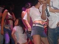 Nam thanh niên bị đâm chết trên sàn nhảy