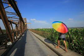 Hà Nội qua ống kính của nhiếp ảnh gia 'chạy & chụp'