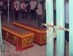 Xác định người 'tặng' quan tài cho thiếu tá công an