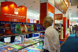 Hà Nội: Triển lãm Hội chợ sách quốc tế - Việt Nam