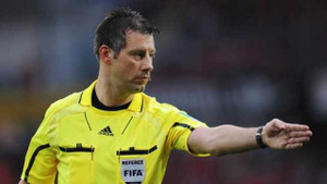 Galatasaray chú ý: Gặp MU, cẩn thận trọng tài!