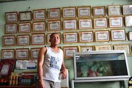 'Hiệp sĩ tỉ phú' và 3 điều ước với bác Sáu Dân