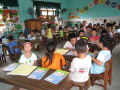 Học sinh đóng tiền 'trực cổng, trực trống'