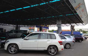 Bị 'thổi đồ', chủ xe BMW 750i được Metro đền... 6 triệu