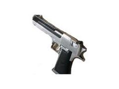 Rút súng dọa bắn người vì không được…trả hộ tiền cơm