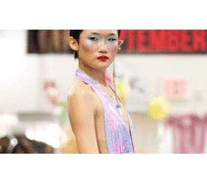 Vietnam’s Next Top Model 2012: Bình mới rượu cũ