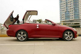 Nữ ca sĩ xinh đẹp Minh Hằng đổi 'người tình' mới