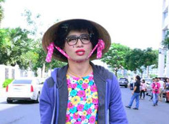 Nam giám khảo Top Model giả gái kệch cỡm