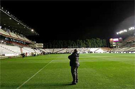 Đường điện bị phá hoại, Real 'ngửi khói' Barca