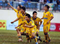 U21 quốc gia: SLNA, Đà Nẵng vào 'bảng tử thần'