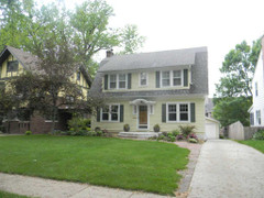 Những người giàu nhất thế giới kiếm tiền cách nào?